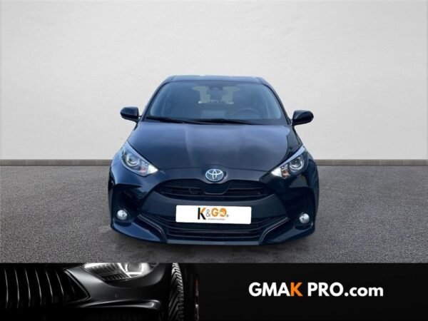 Toyota Yaris hybride affaires 116h dynamic business + programme beyond zero academy