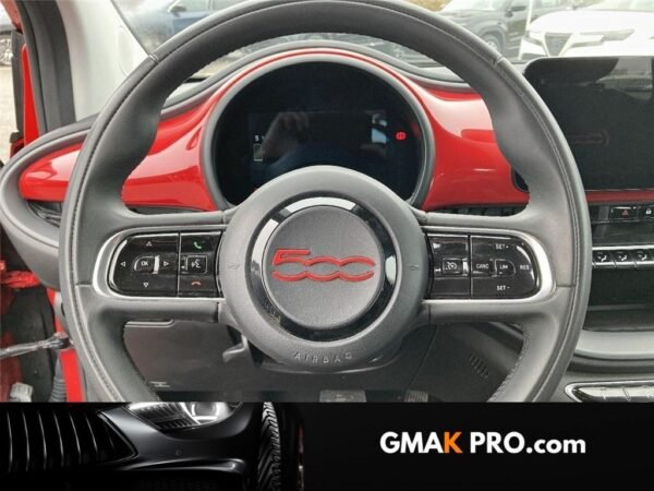 Fiat 500 iii E 95 ch (red)