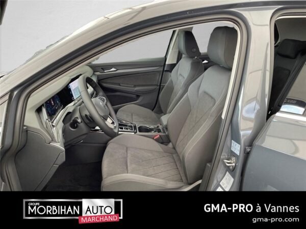 Volkswagen Golf viii 1.5 etsi opf 150 dsg7 style