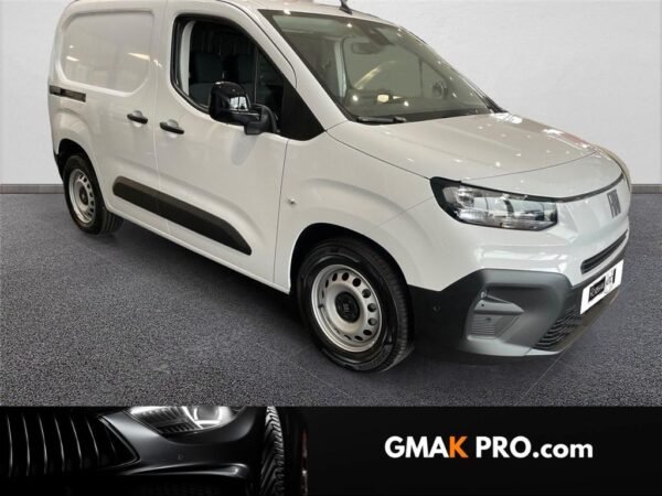 Fiat Doblo electrique iii -e cargo fourgon m 800 kg electrique 100 kw batterie 51 kwh
