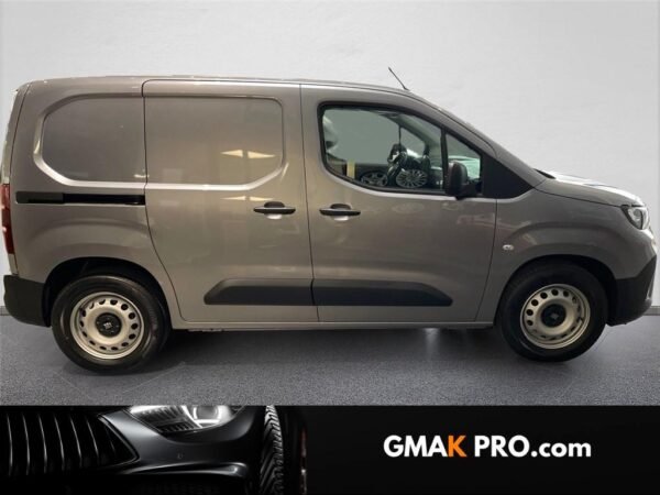 Fiat Doblo electrique iii -e cargo fourgon m 800 kg electrique 100 kw batterie 54 kwh