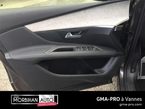 Peugeot 3008 ii Hybrid4 300 e-eat8 gt