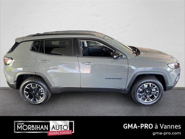 Jeep Compass 1.3 phev t4 240 ch 4xe eawd upland