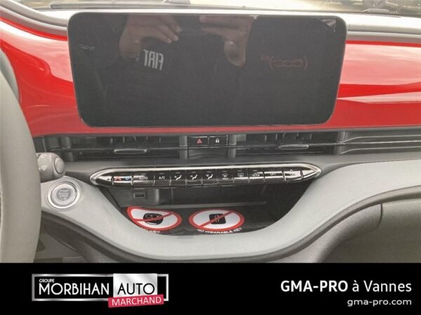 Fiat 500 iii E 118 ch (red)