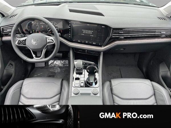 Volkswagen Touareg iii 3.0 v6 ehybrid 381ch tiptronic 8 4motion elegance