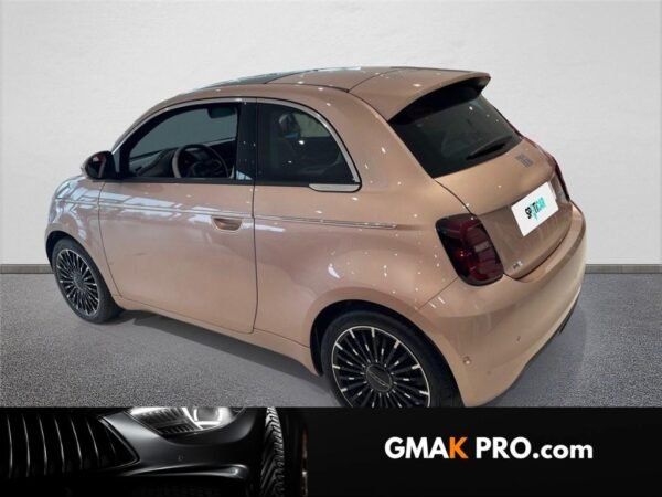 Fiat 500 iii 3+1 e 118 ch la prima