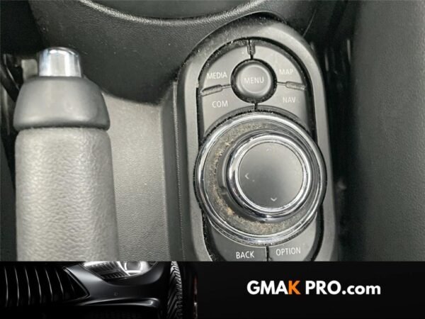 Mini Mini f55 Hatch 5 portes cooper 136 ch dkg7 essential