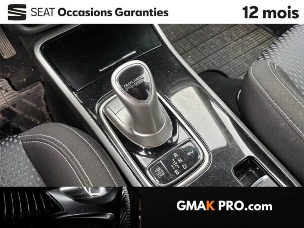Mitsubishi Outlander iii 2.4l phev twin motor 4wd invite