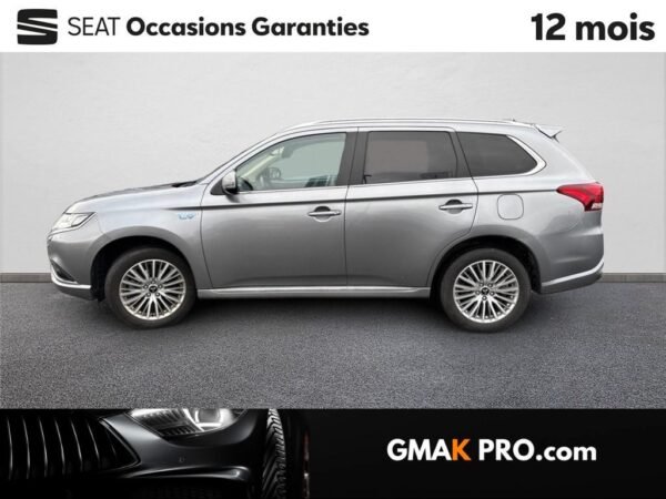 Mitsubishi Outlander iii 2.4l phev twin motor 4wd invite