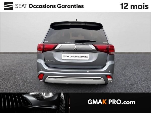 Mitsubishi Outlander iii 2.4l phev twin motor 4wd invite