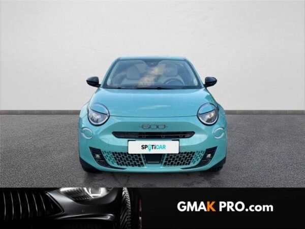 Fiat 600e 54 kwh 156 ch la prima