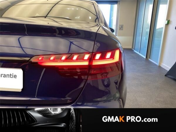 Audi A4 iii 35 tfsi 150 s tronic 7 competition