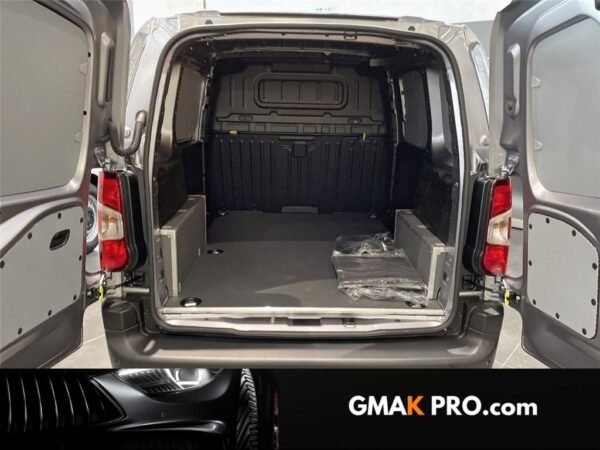 Fiat Doblo electrique iii -e cargo fourgon m 800 kg electrique 100 kw batterie 54 kwh
