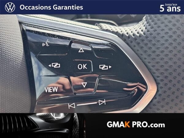 Volkswagen Golf viii 1.5 etsi opf 150 dsg7 r-line