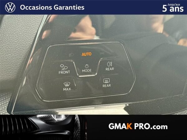 Volkswagen Golf viii 1.5 etsi opf 150 dsg7 r-line