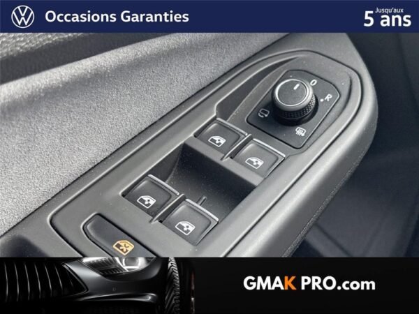 Volkswagen Golf viii 1.5 etsi opf 150 dsg7 r-line