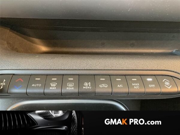 Jeep Avenger 1.2 turbo t3 100 ch e-hybrid bvr6 summit