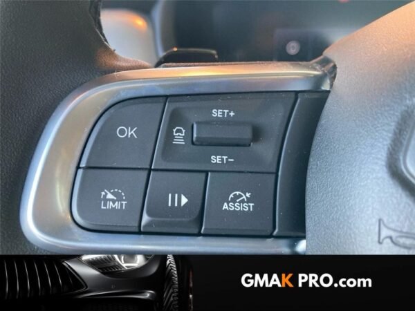 Jeep Avenger 1.2 turbo t3 100 ch e-hybrid bvr6 summit