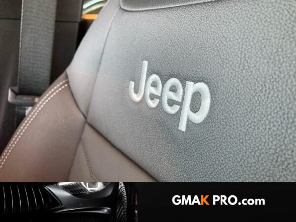 Jeep Avenger 1.2 turbo t3 100 ch e-hybrid bvr6 summit
