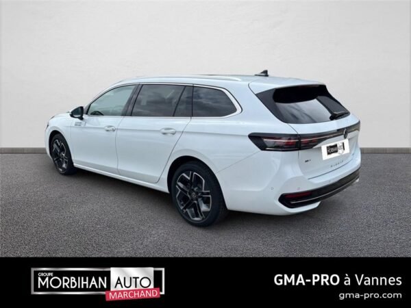 Volkswagen Passat 1.5 etsi opf 150 dsg7 elegance