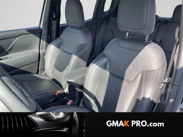 Jeep Renegade 1.3 turbo t4 240 ch phev at6 4xe eawd s