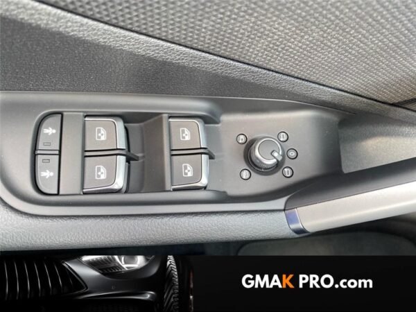 image_3093966_16 Audi Q2 35 tfsi 150 s tronic 7 design