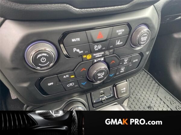 Jeep Renegade 1.3 turbo t4 190 ch phev bva6 4xe eawd limited