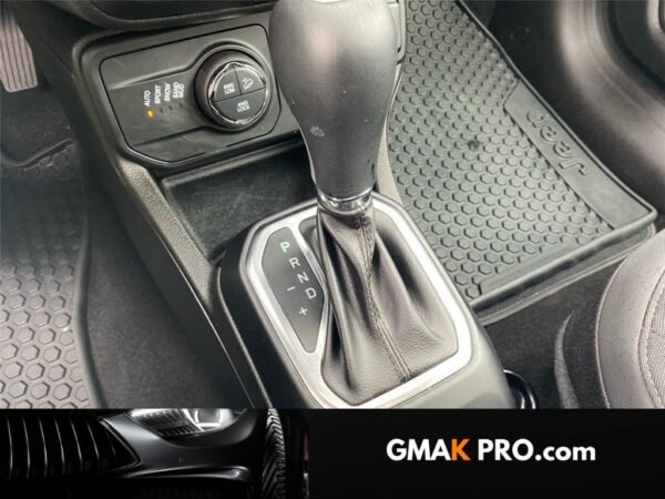 Jeep Renegade 1.3 turbo t4 190 ch phev bva6 4xe eawd limited