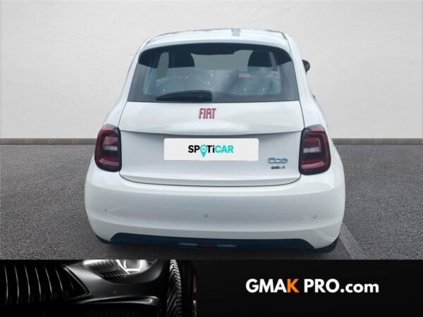 Fiat 500 iii E 95 ch (red)