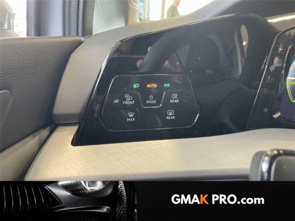Volkswagen Golf viii 1.5 ehybrid 204 dsg6 vw edition