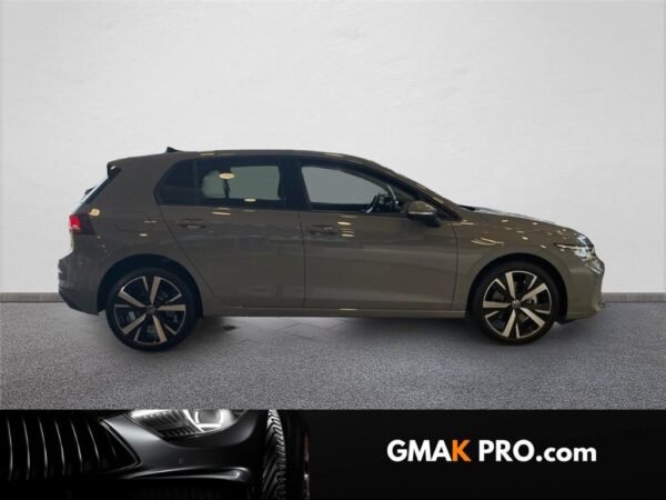 Volkswagen Golf viii 1.5 ehybrid 204 dsg6 vw edition