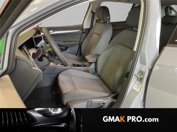 Volkswagen Golf viii 1.5 ehybrid 204 dsg6 vw edition