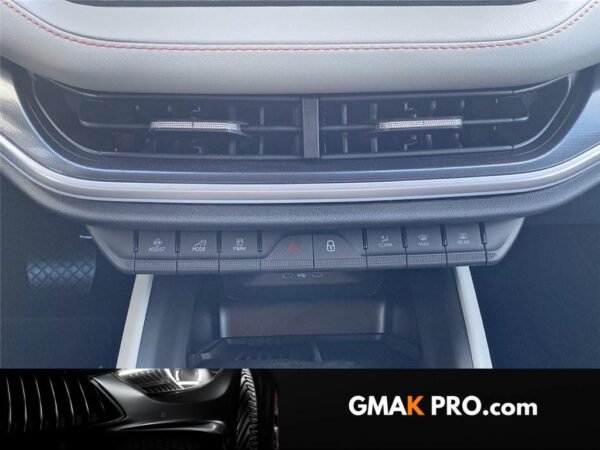 Skoda Elroq 204 ch batterie 60 clever