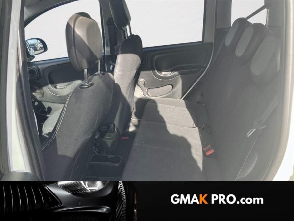 image_3267268_10 Fiat Panda iii 1.0 70 ch hybride bsg s/s cross