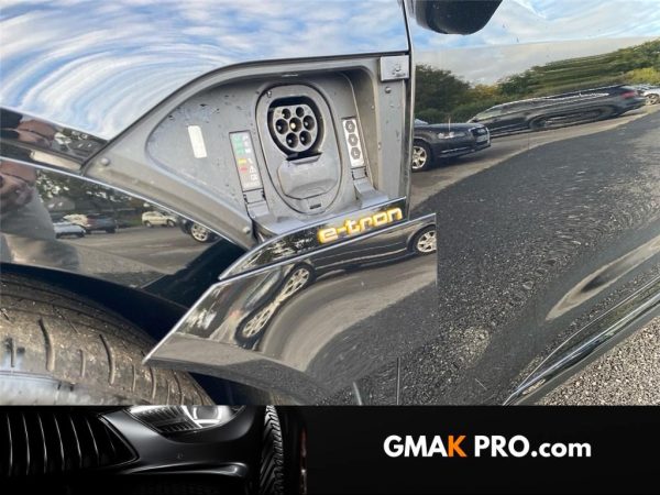 Audi E-tron 55 quattro 408 ch s line