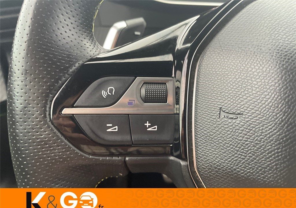 PEUGEOT 2008 PURETECH 130 S&S EAT8