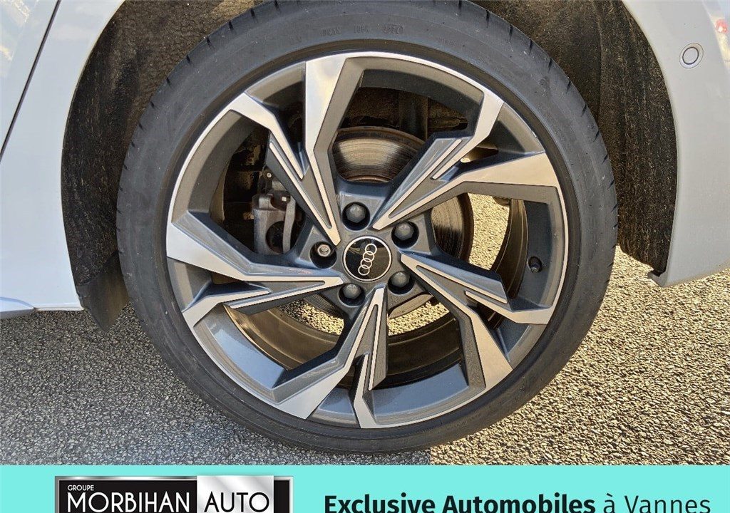 AUDI A3 SPORTBACK 40 TFSIE 204 S TRONIC 6