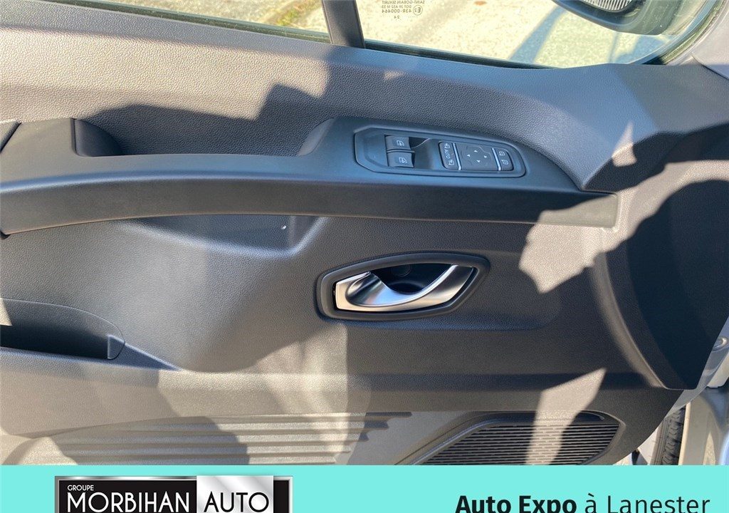 NISSAN PRIMASTAR COMBI L2H1 3.0T 2.0 DCI 150 S/S DCT GSR2B