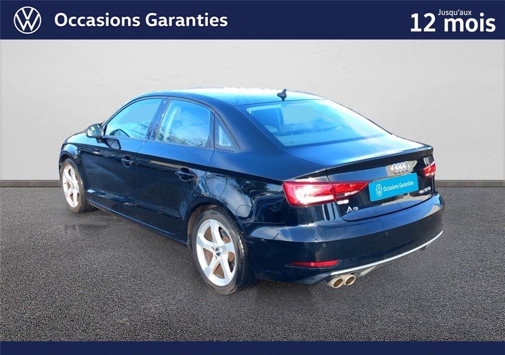 AUDI A3 BERLINE 35 TFSI COD 150 S TRONIC 7