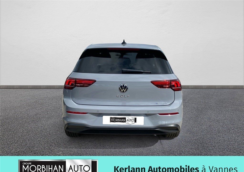 VOLKSWAGEN GOLF 1.5 EHYBRID 204 DSG6
