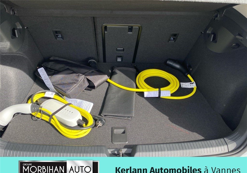 VOLKSWAGEN GOLF 1.5 EHYBRID 204 DSG6