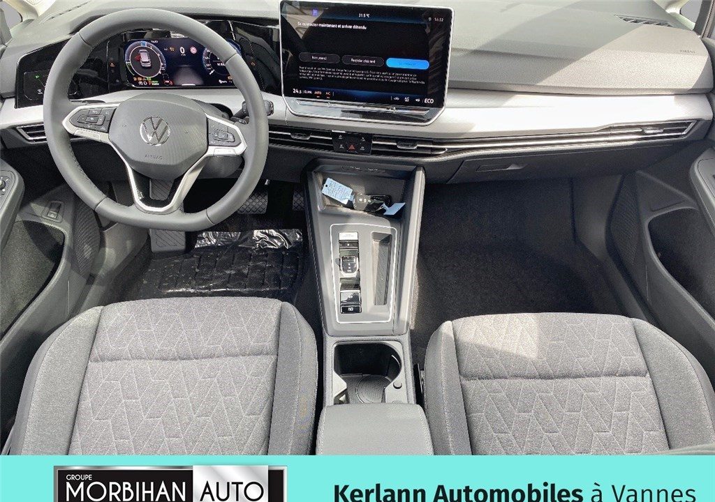 VOLKSWAGEN GOLF 1.5 EHYBRID 204 DSG6