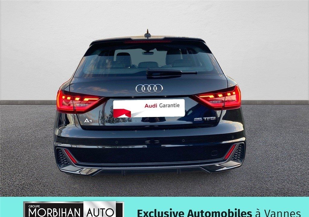 AUDI A1 SPORTBACK 25 TFSI 95 CH BVM5