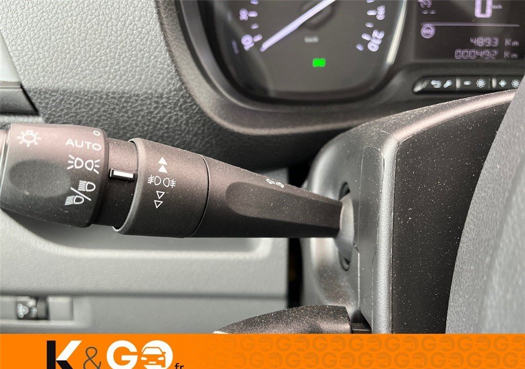 PEUGEOT EXPERT FOURGON LOISIRS FGN TOLE STANDARD 1.5 BLUEHDI 120 S&S BVM6