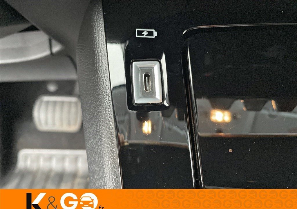 PEUGEOT 208 50 KWH 136CH