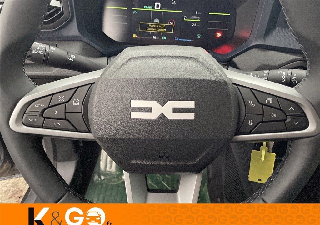 DACIA DUSTER HYBRID 140 4X2