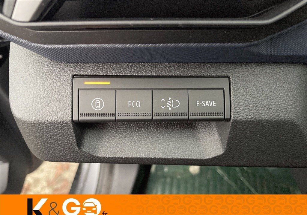 DACIA DUSTER HYBRID 140 4X2