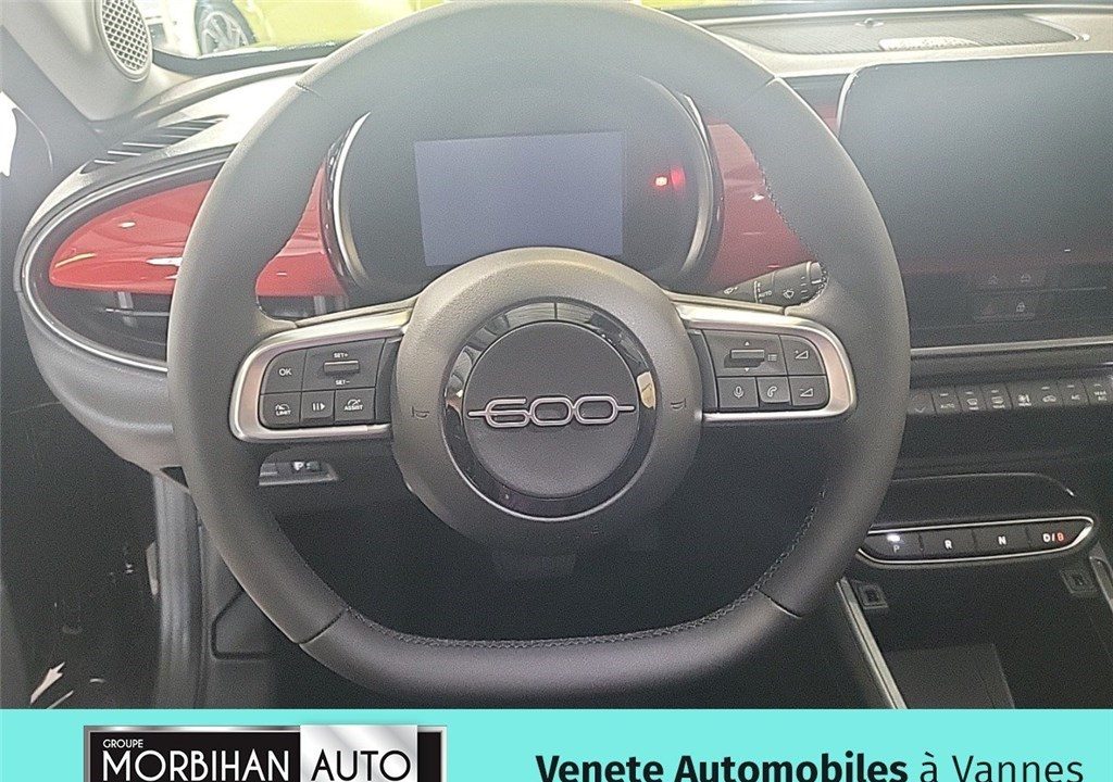 FIAT 600e 54 KWH 156 CH