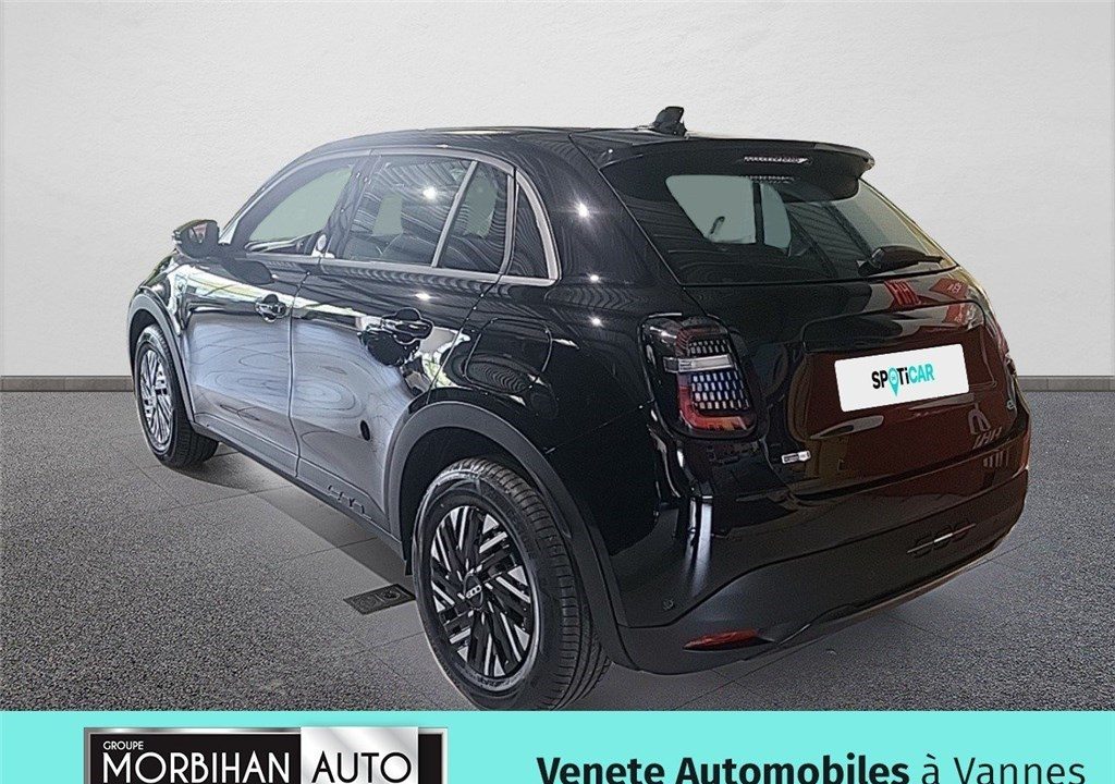 FIAT 600e 54 KWH 156 CH