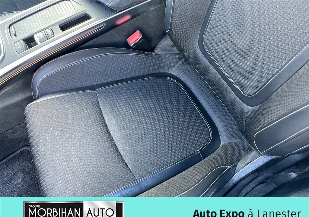 RENAULT MEGANE IV SOCIETE BLUE DCI 115